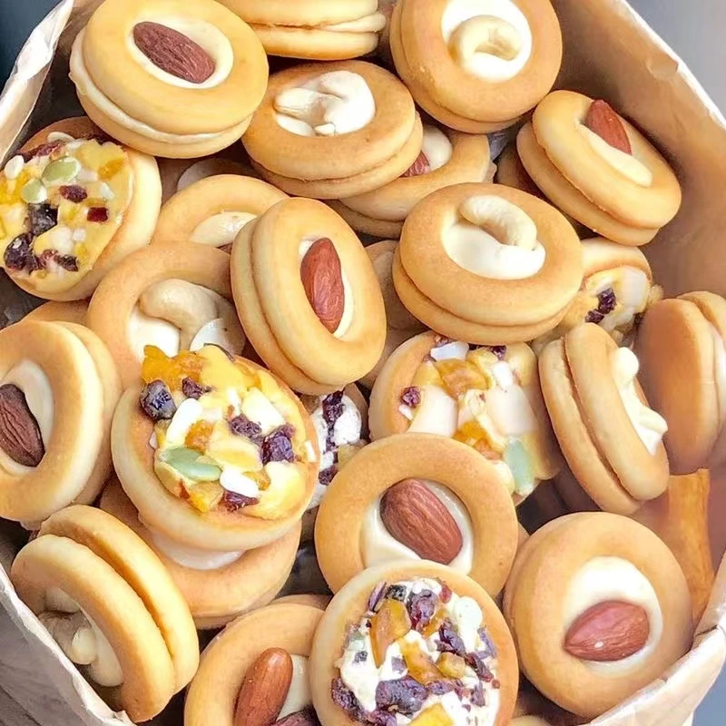 坚果披萨小饼巴旦木牛轧坚果夹心酥下午茶零食香脆办公室休闲小吃