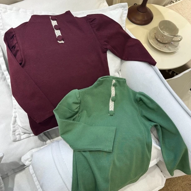 女童打底衫花边立领长袖三粒扣泡泡袖保暖打底T恤时髦A014