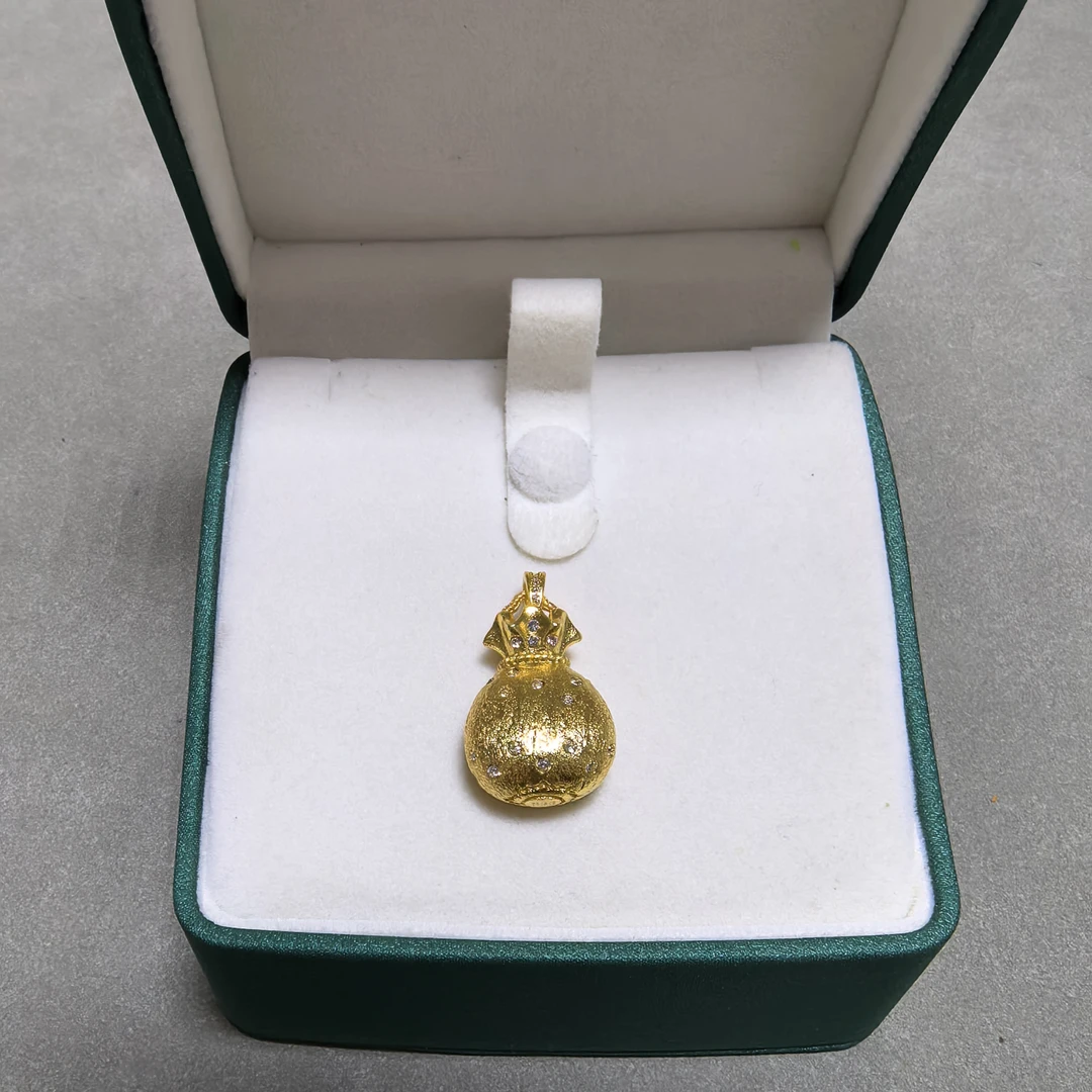 【经典永恒  光芒四射】吊坠 GDJ2924