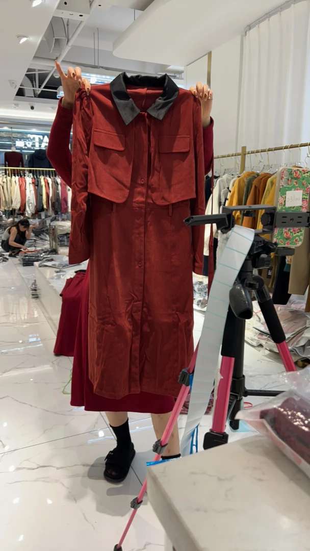 夏季时尚潮流连衣裙