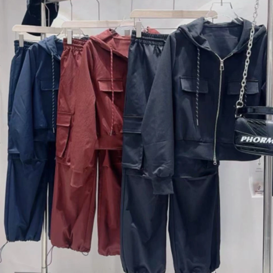 2024时尚潮流休闲套装