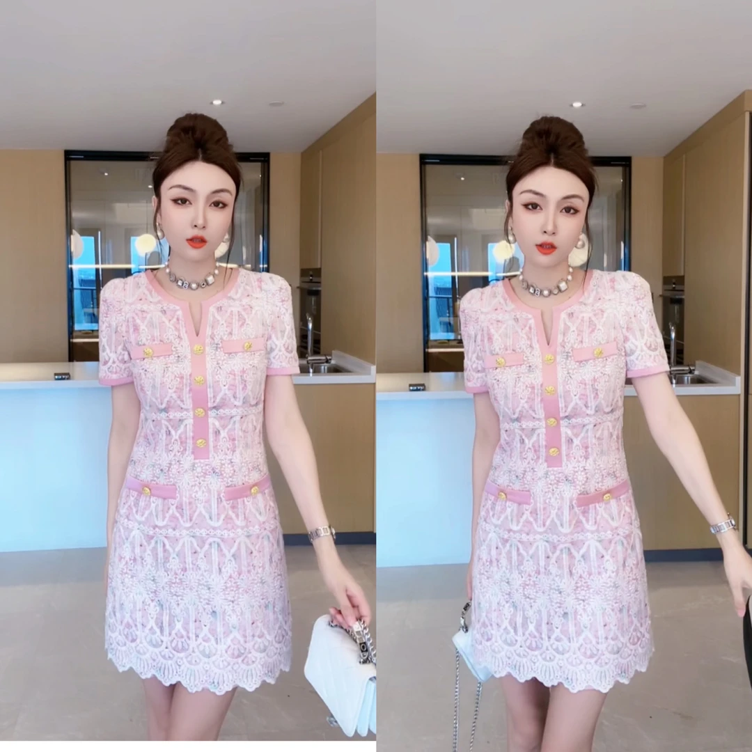 M9A84037 紫粉色蕾丝连衣裙初秋新款时尚百搭修身短袖气质拼接裙
