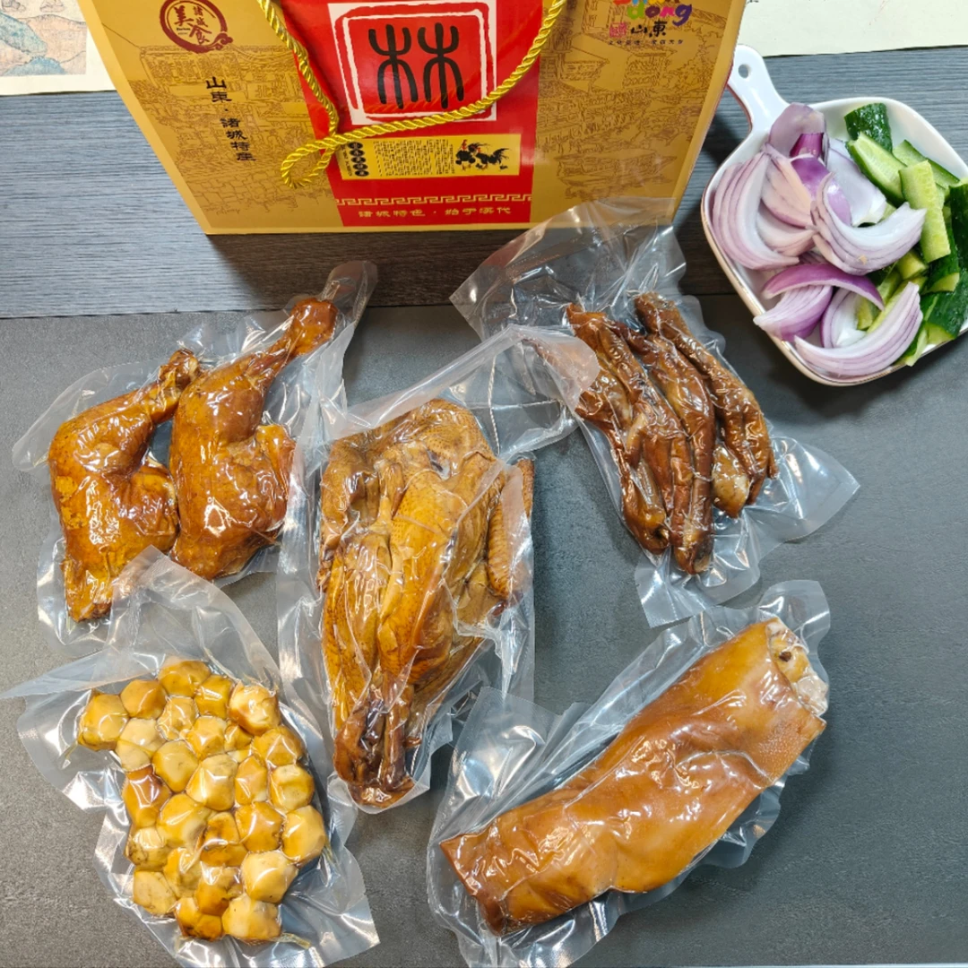 诸城特色烧肉猪蹄烧鸡猪头肉等