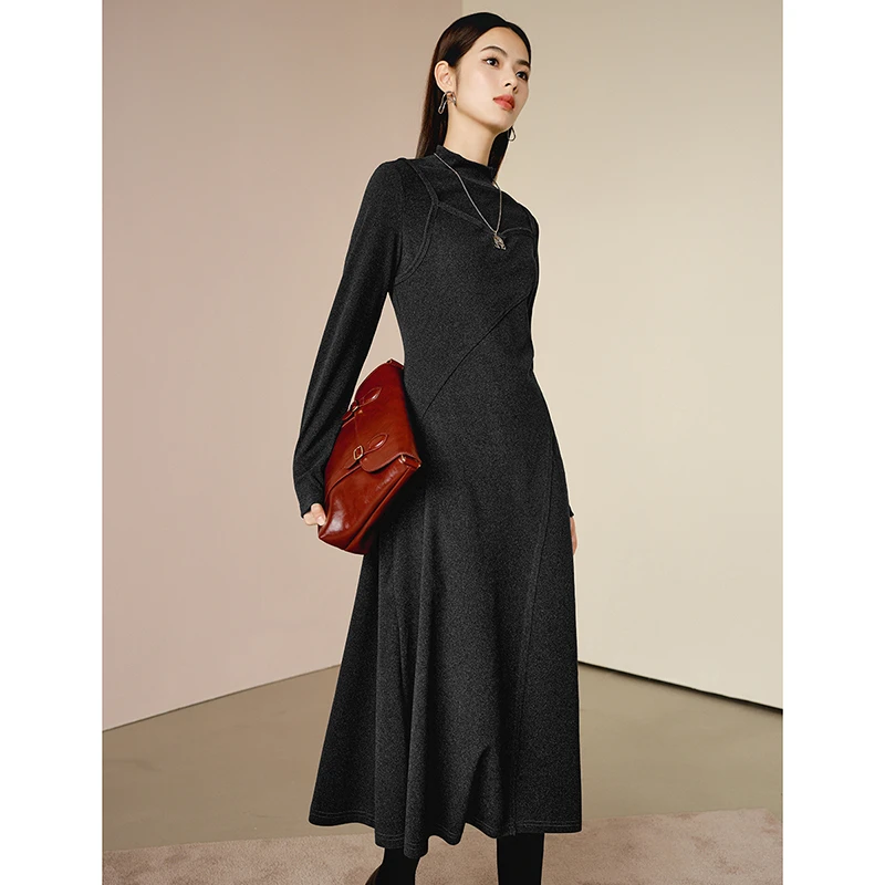 晚白春新款时尚简约休闲裙子百搭纯色双面德绒连衣裙24080350