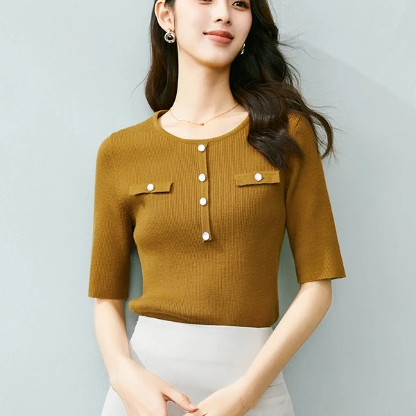 晚白春新款时尚百搭简约上衣休闲减龄绵羊毛针织短袖女24011911