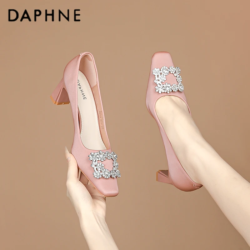 达芙妮高跟鞋女2024新款夏季婚鞋新娘鞋伴娘鞋气质粗跟方头单鞋女