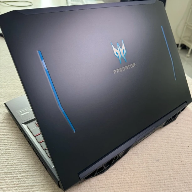 95新 acer/宏碁 掠夺者战斧300 i7 6G独显金属高端电竞游戏电脑