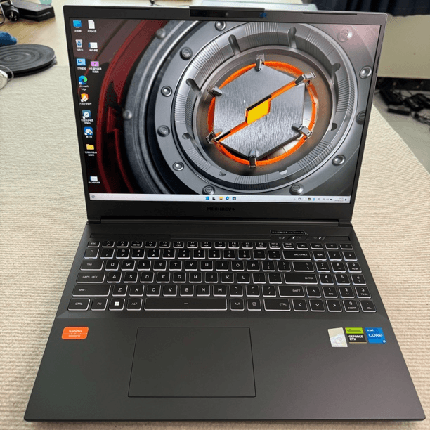 99新 MECHREVO/机械革命 旷世G16 i5八核Rtx40608G独显16寸电竞本