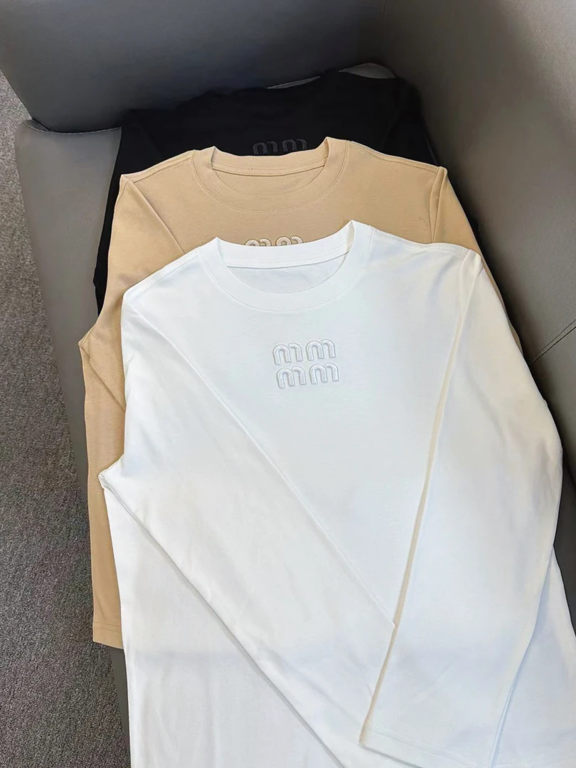 YIYI Studios【刺绣MM长袖】2024新品 简约显瘦基础款长袖T恤
