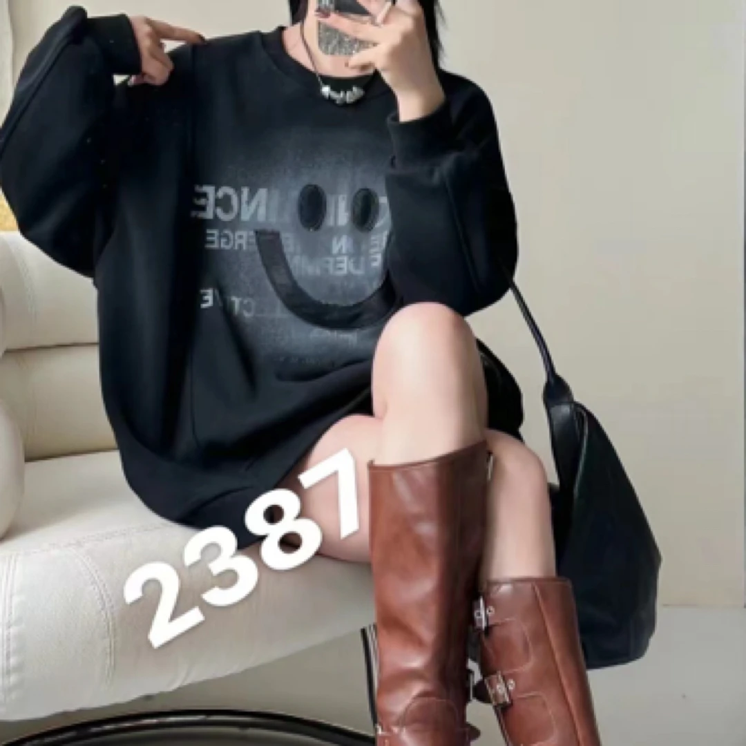 【公主屋】印花大笑脸卫衣2387