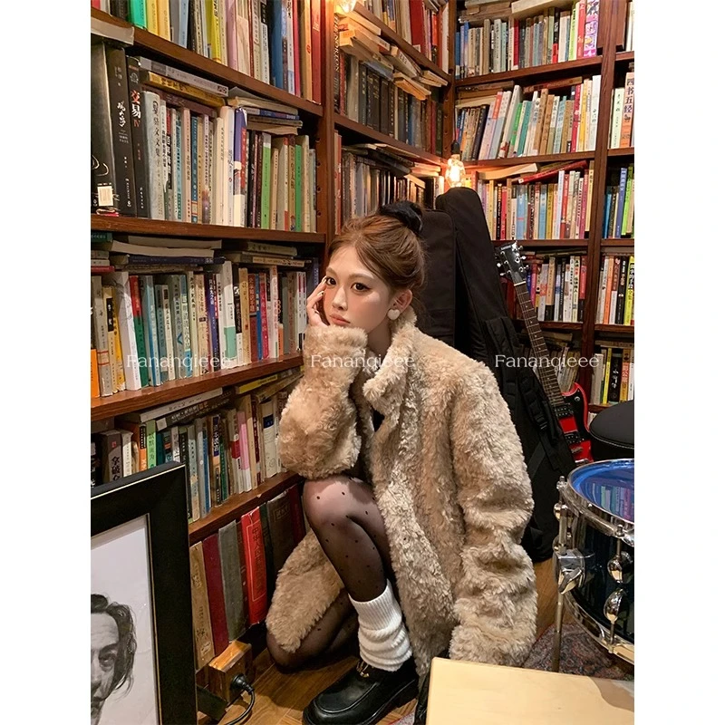真正的富人区2.0 韩版皮毛一体2024秋冬新款加厚保暖宽松毛毛外套