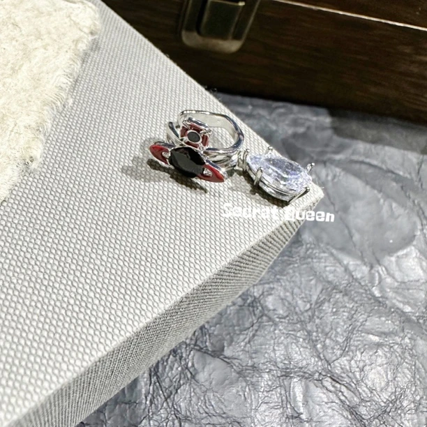 铜合金耳饰 小众设计土星水滴流苏耳骨夹单只左耳