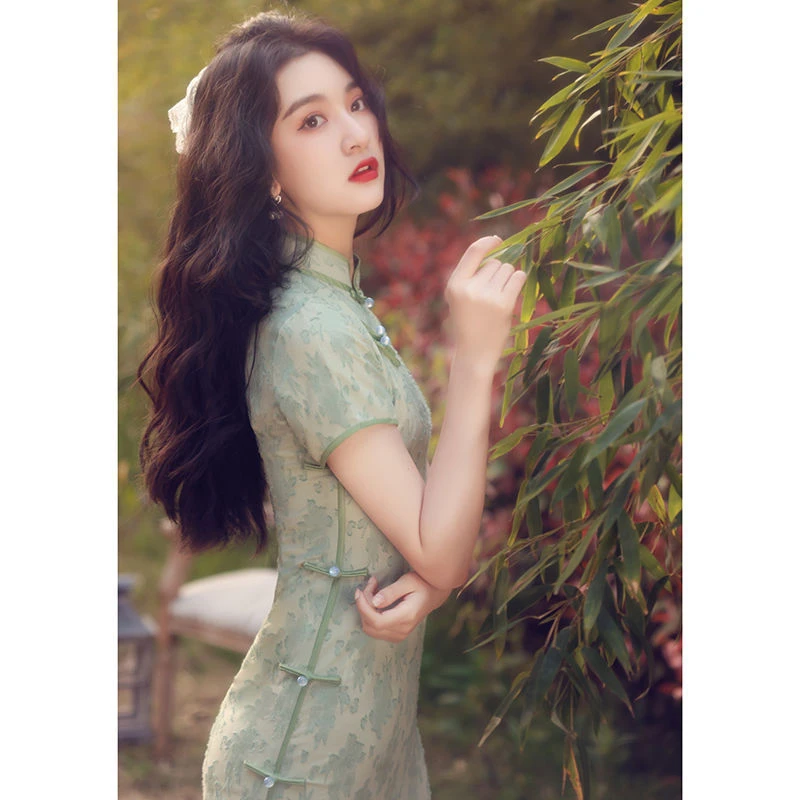 改良旗袍复古中国风年轻款连衣裙女夏长款2023年少女绿色素雅