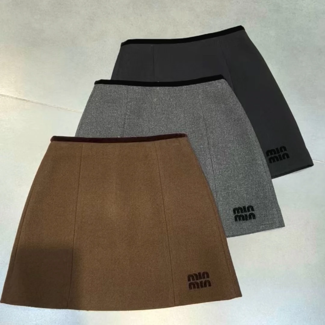 秋冬气质显瘦简约纯色毛呢半身裙高腰百搭灰色A字短裙包臀裙女