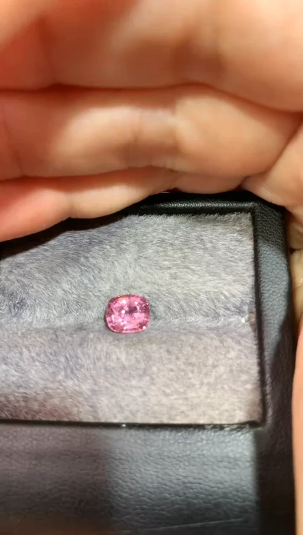 【闪购商品】定制尖晶石裸石未镶嵌枕型   丁香色调  1.93ct