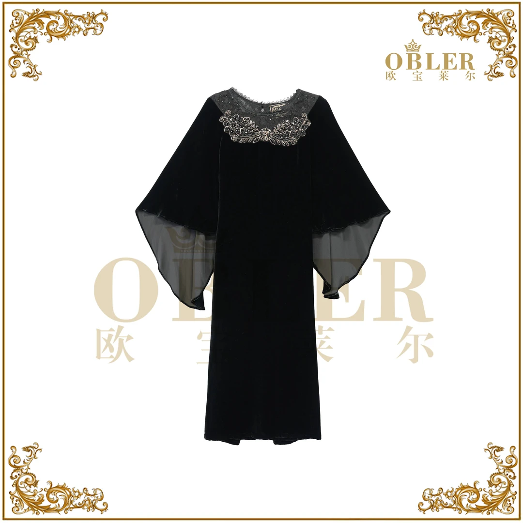 欧宝莱尔法式风钉珠贴片绣针织连衣裙冬季黑色长袖长款305-24903