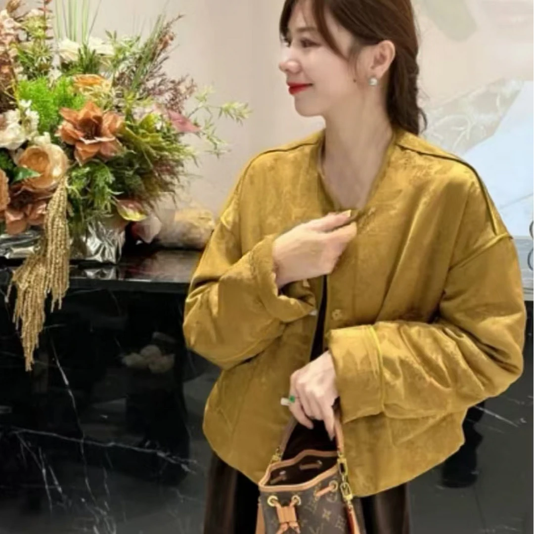 春秋季新中式纯色圆领长袖口袋摁扣棉服外套高腰丝绒直筒裤两件套