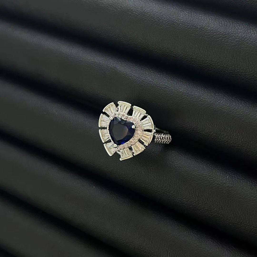 铜合金戒指 轻奢气质满镶设计款爱心戒指多样性发货YS11089