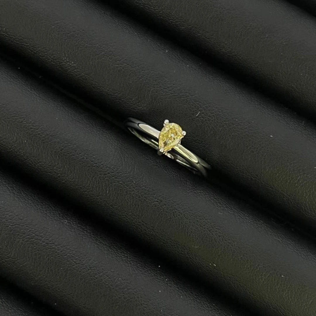 铜合金戒指 轻奢气质精致简单水滴款浅金色戒指多样性发货YS1829