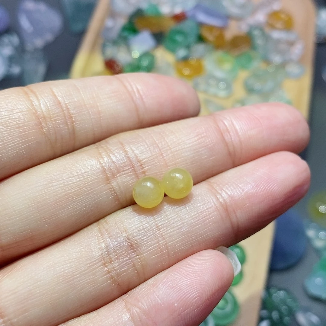 定制翡翠未镶嵌芮翡翠