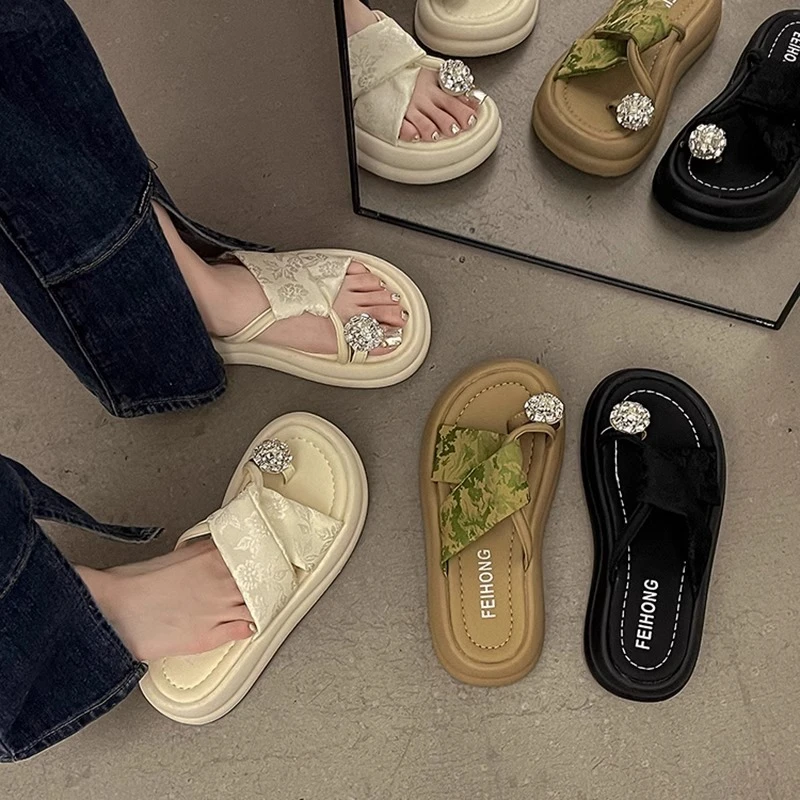 厚底凉拖鞋女外穿2024夏季新款时尚百搭松糕跟人字拖夹趾沙滩鞋子