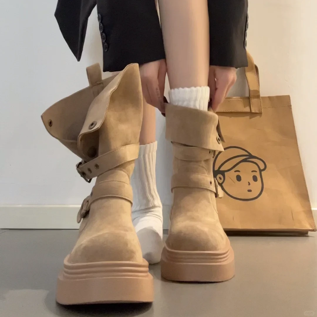 增高小个子两穿机车靴女2025秋冬新款复古皮带扣粗跟厚底马丁短靴