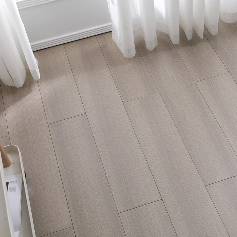 26  进口圆盘豆家用地板（非地暖）环保纯实木地板灰色室内厂家批发