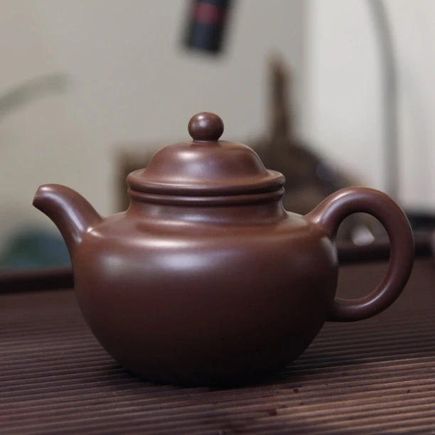 【联慧紫砂】大亨掇球壶 革紫泥 350毫升