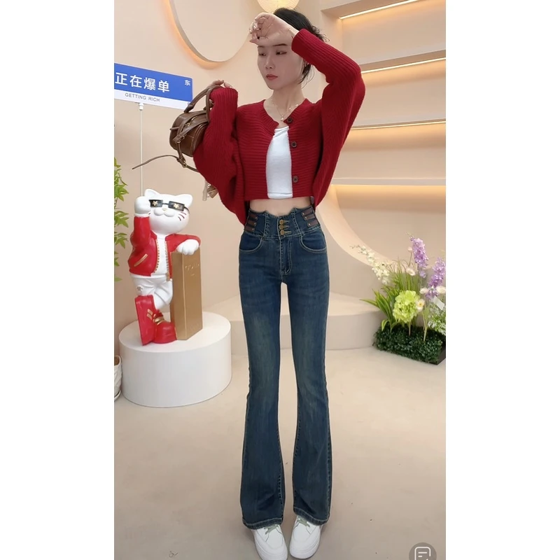 2025早秋新款三排扣高腰微喇牛仔裤女收腹显瘦显高弹力拖地裤子