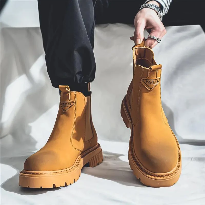 誉回力男鞋子2023秋冬新款英伦风复古机车马丁靴爆款一脚蹬切尔西