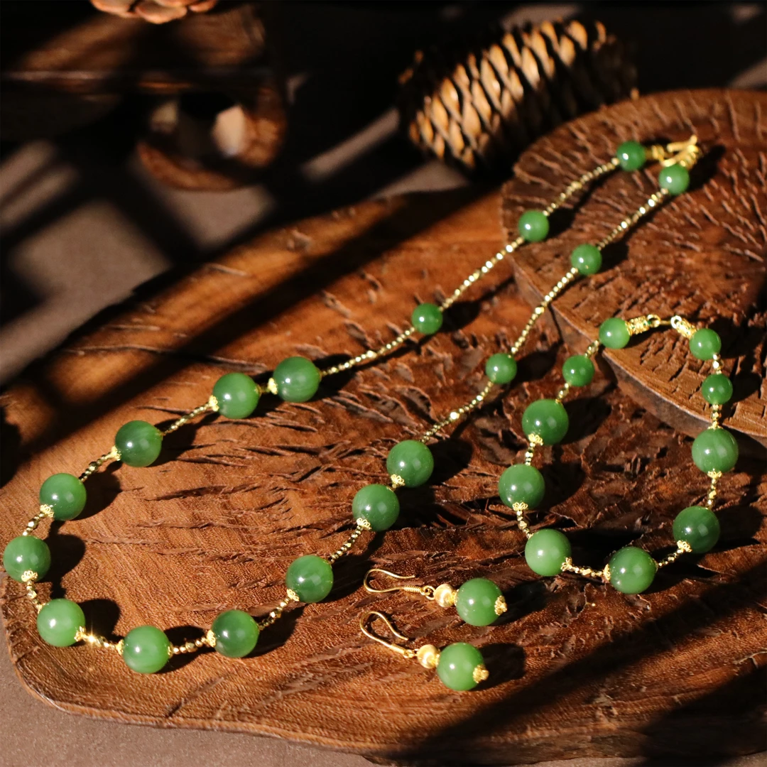 【泓贝珠宝-L078】18k金配饰和田玉碧玉满天星设计款圆珠套装