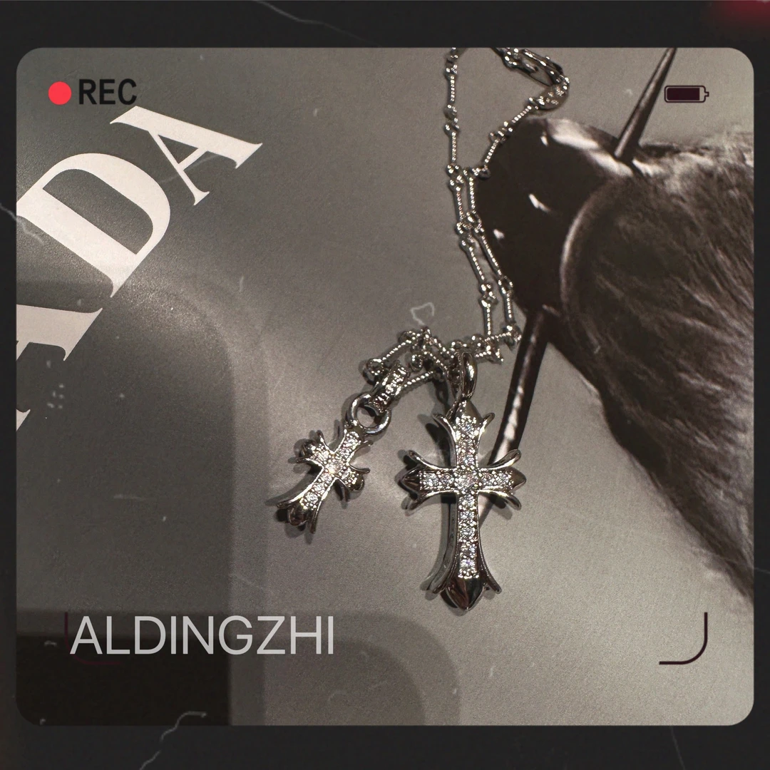 钛钢项链 AL DINGZHI双十字架项链装饰小众高级配饰辣妹锁骨链女