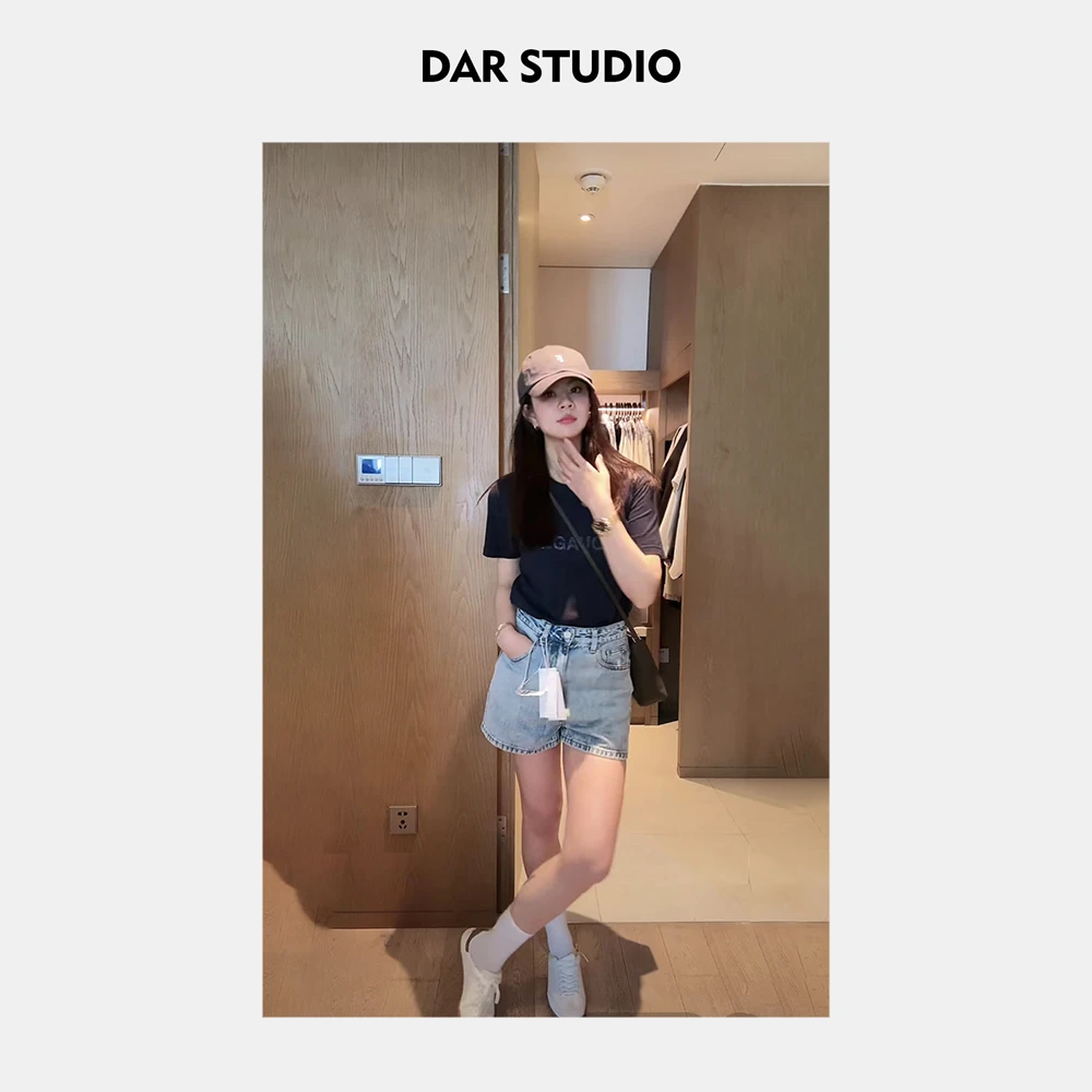 DAR STUDIO 【经典做旧】春夏纯色圆领个性印花T恤24007