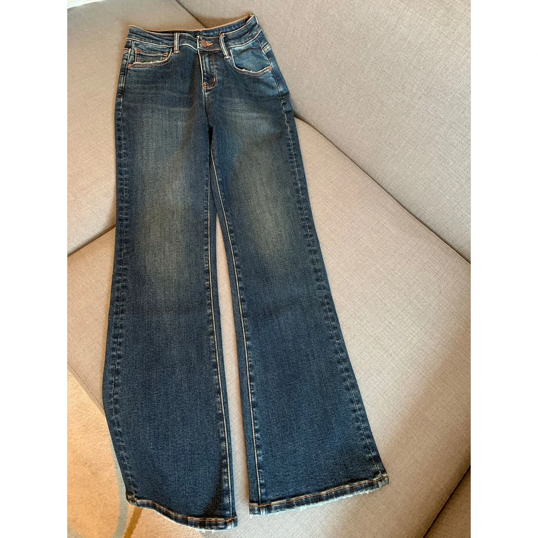 DAR STUDIO 【一腿万年】2024秋冬加绒显瘦长腿微喇牛仔裤82255