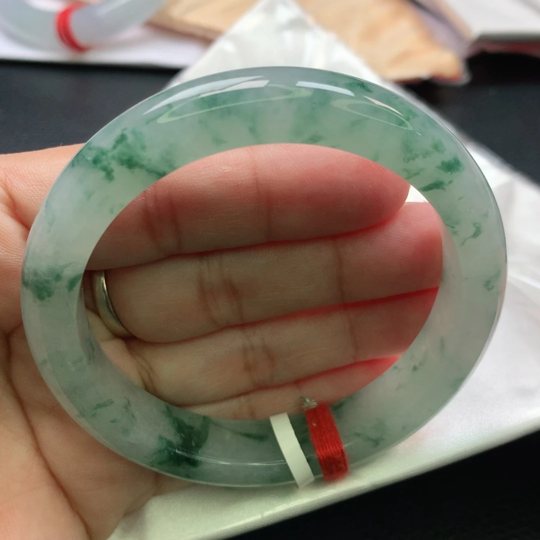 翡翠手镯未镶嵌缅甸56