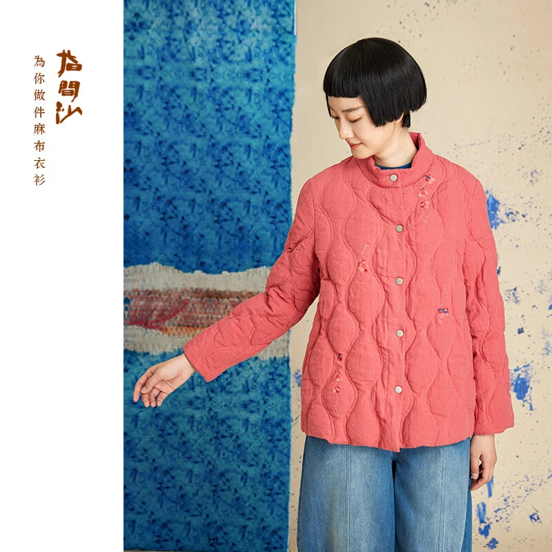 2341139指间沙女装23冬季中式短外套立领裥线刺绣短外套休闲