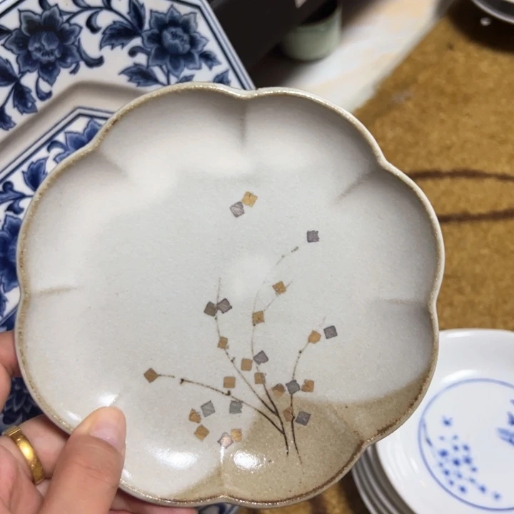 盖碗瓷器直播放漏中