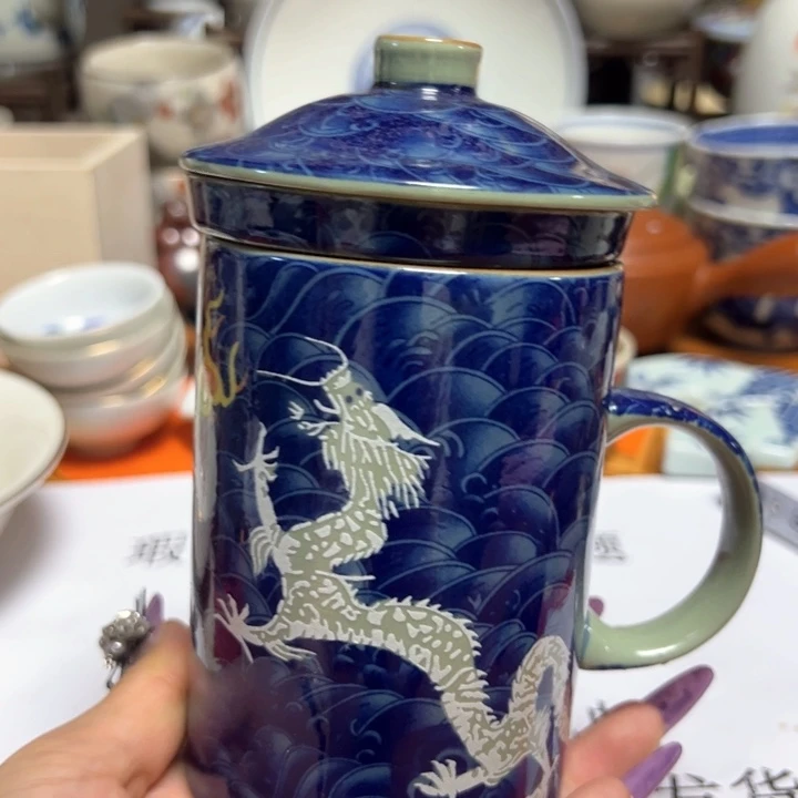 盖碗瓷器直播放漏中