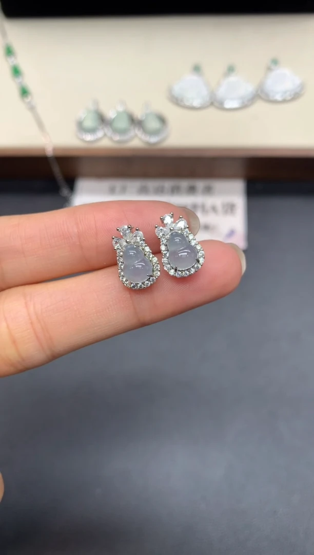 【闪购商品】翡翠耳饰银S925镶嵌葫芦【无服务费】【多样性发其一】