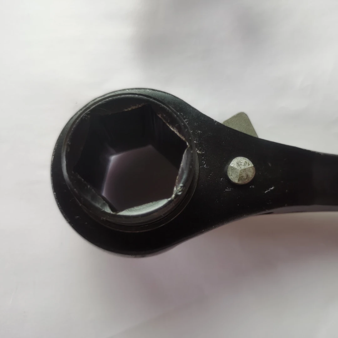 “金膜王”紧膜器快速专用扳手