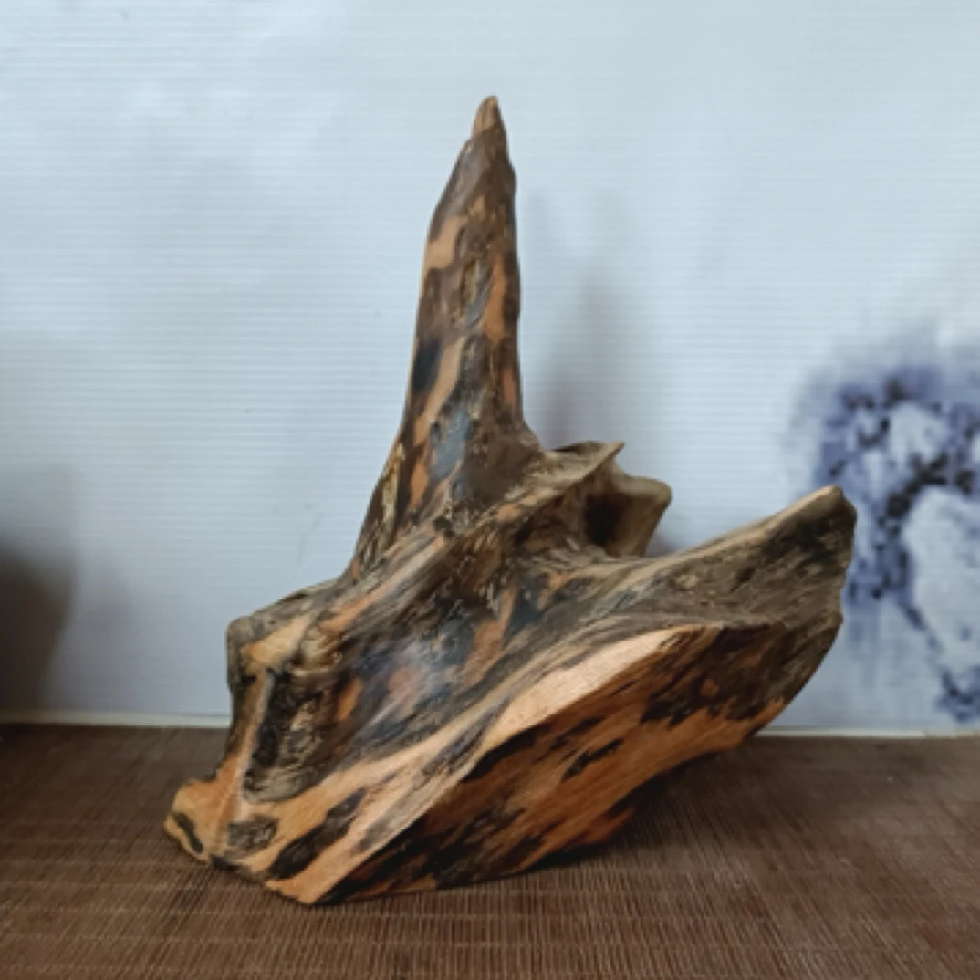 广西大瑶山风化木造型摆件