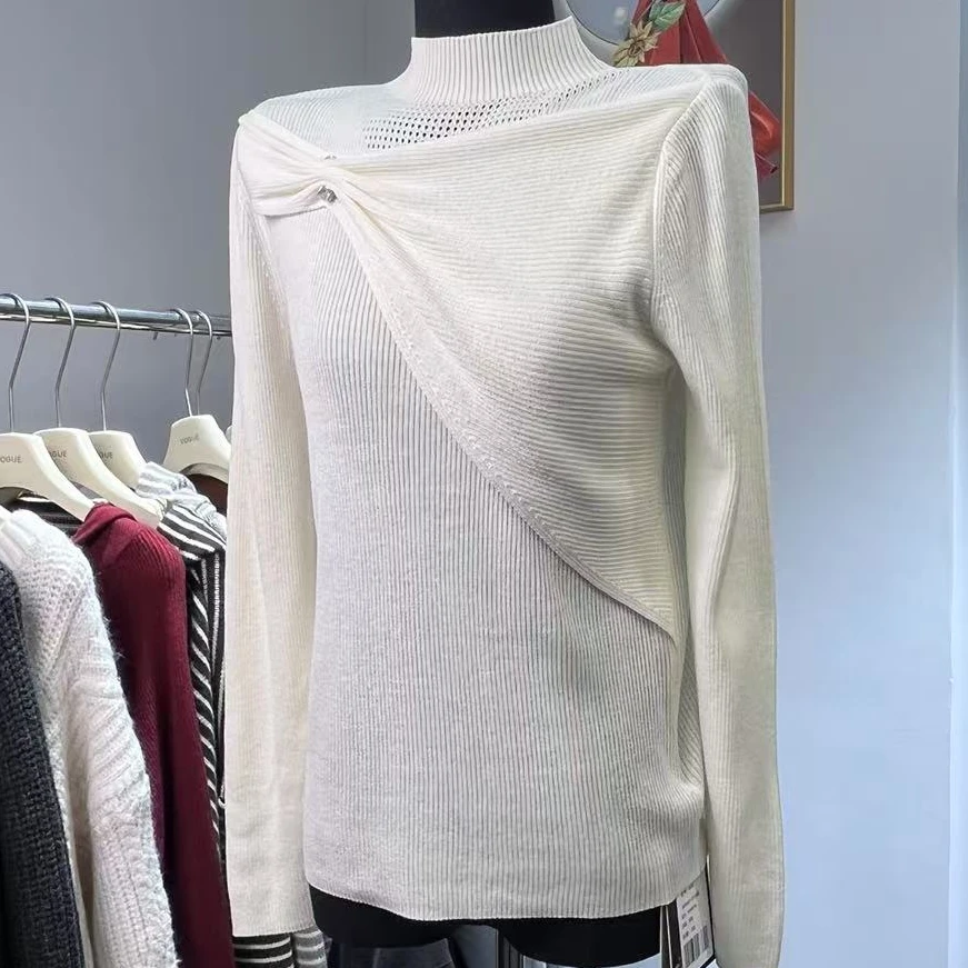 24款秋冬装新款法式设计感半高领钉珠别致修身毛衣针织衫上衣女
