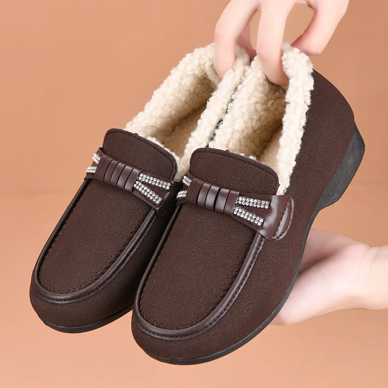 冬季老北京棉鞋女加绒保暖妈妈鞋中老年一脚蹬软底防滑平底棉鞋