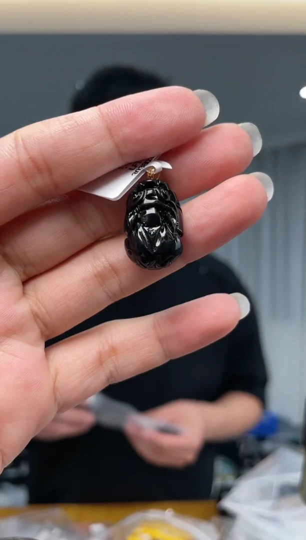 【闪购商品】血珀裸石18K金镶嵌多样性单个发