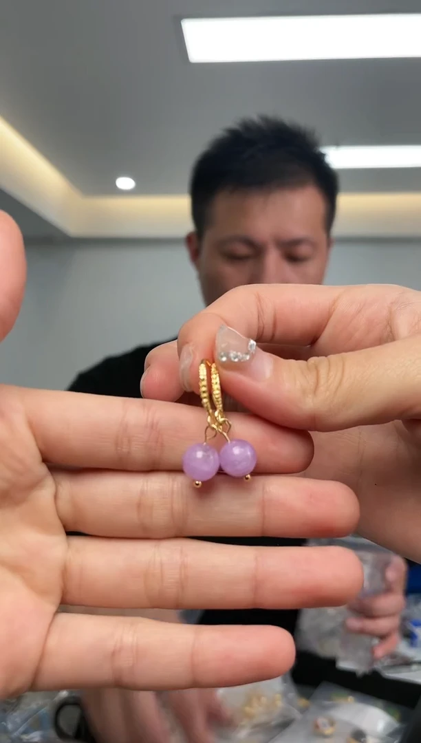 【闪购商品】锂辉石`未镶嵌多样性单个发货