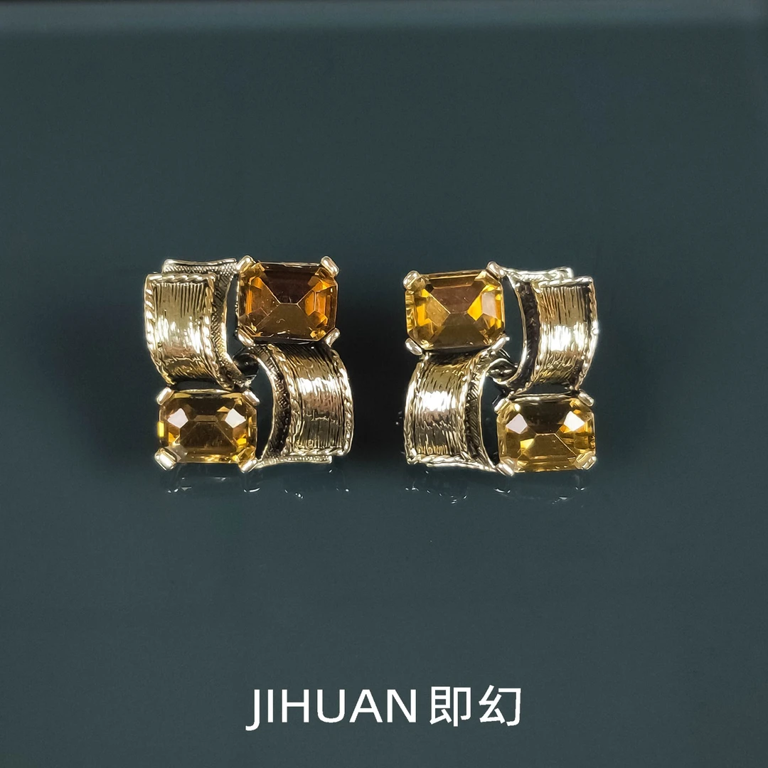 即幻 铜合金耳饰 ♦香槟夜话 中古风轻奢复古耳钉 V-6346