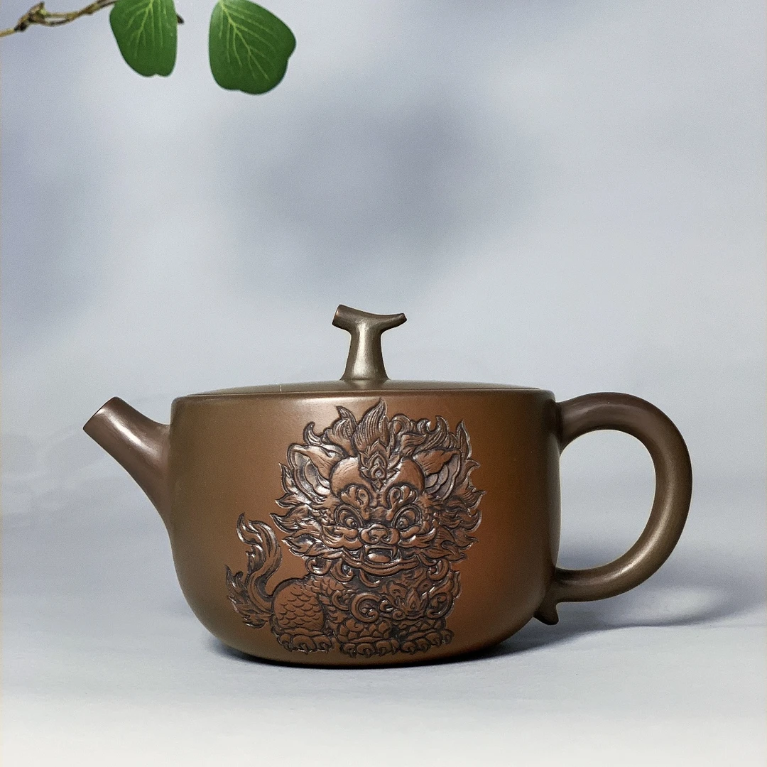 坭兴陶全手工大宽口浮雕醒狮壶160CC容量