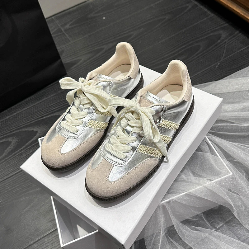 银色蕾丝边真皮德训鞋2024春季新款百搭复古风圆头系带拼色阿甘鞋