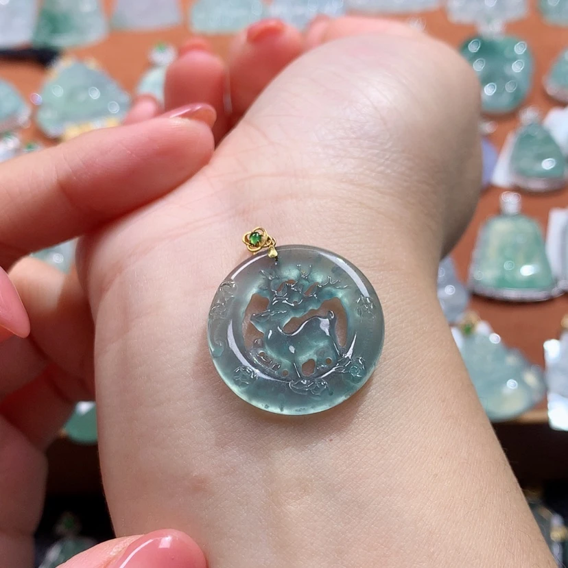 【闪购商品】翡翠颈饰18K金镶嵌