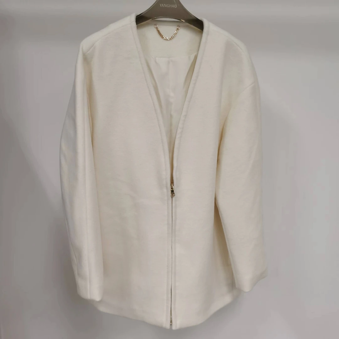 白色V领拉链开衫长袖外套